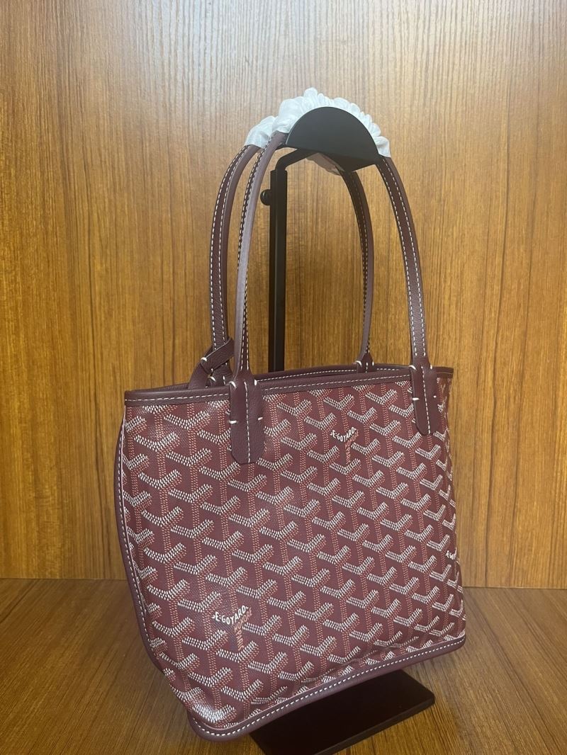 Goyard Shopping Bags